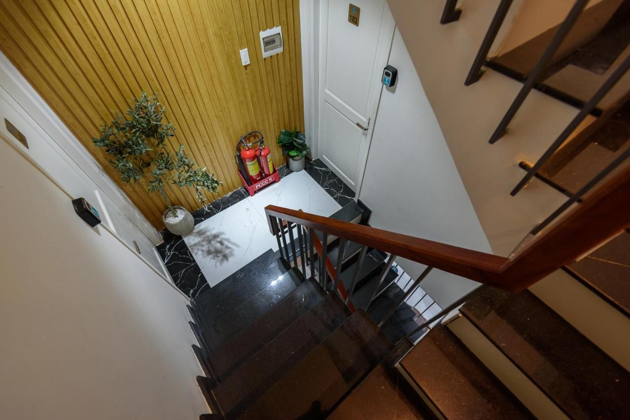Cozrum Homes - Graceful Corner Ciudad Ho Chi Minh  Exterior foto